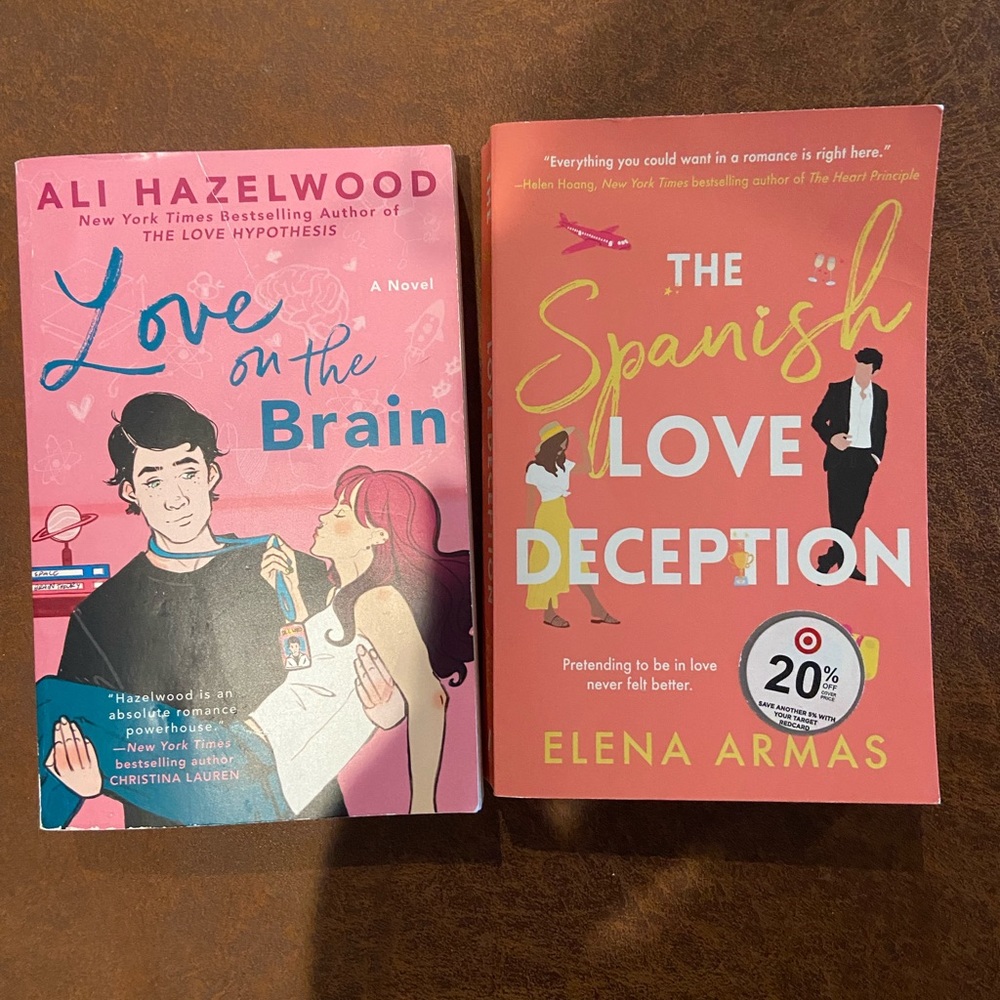 Rom com/ romance book bundle